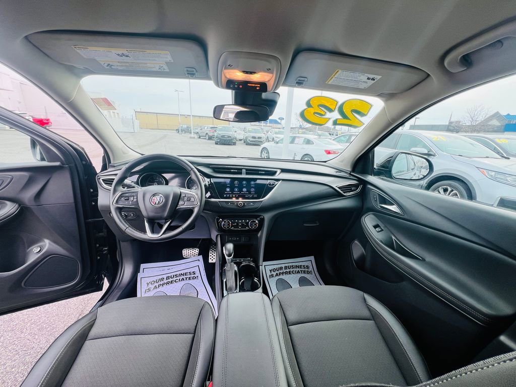 Used 2023 Buick Encore GX Select w/ Sport Touring Package image 31