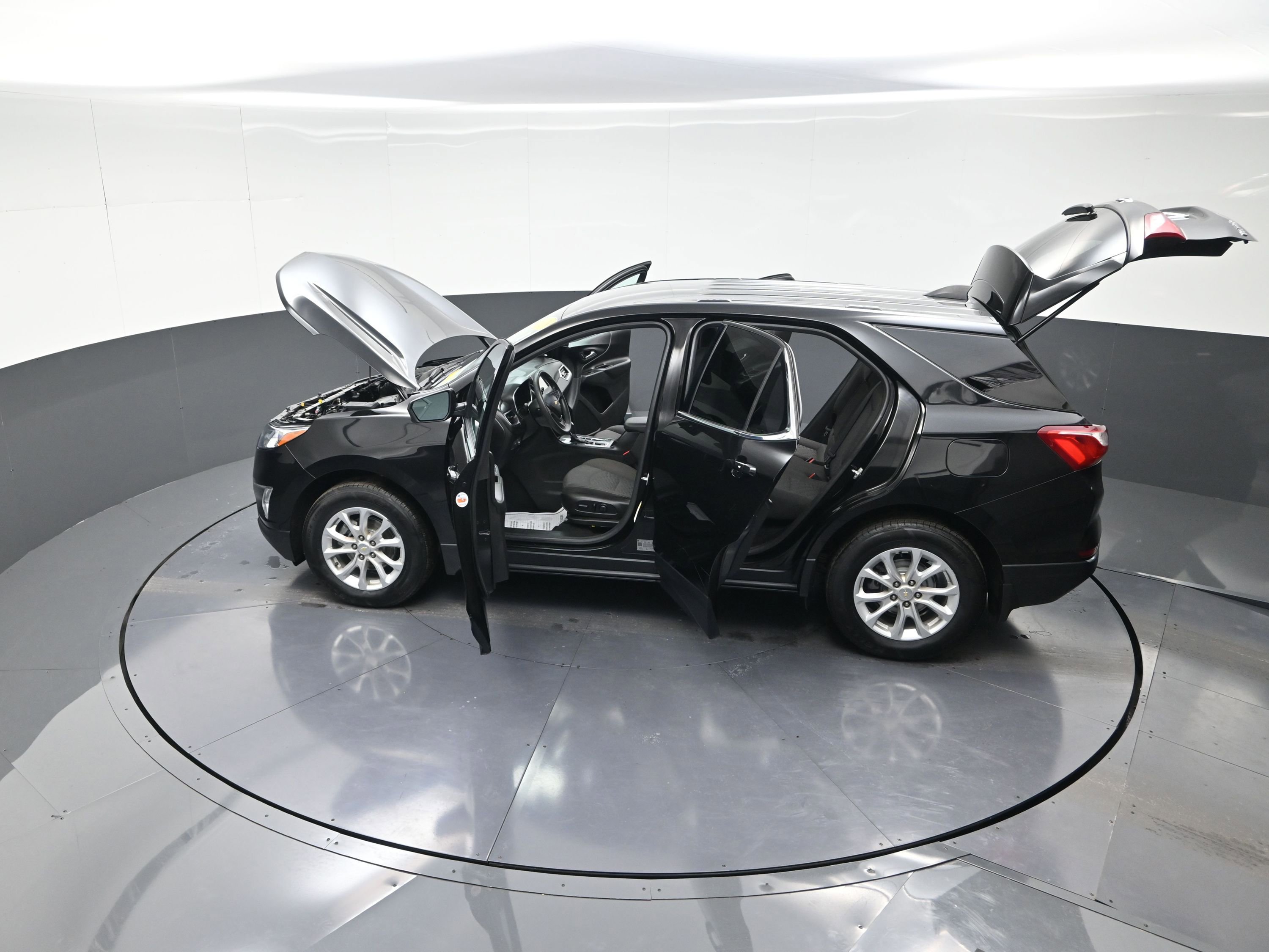 Used 2018 Chevrolet Equinox LT w/ LPO, Protection Package image 15