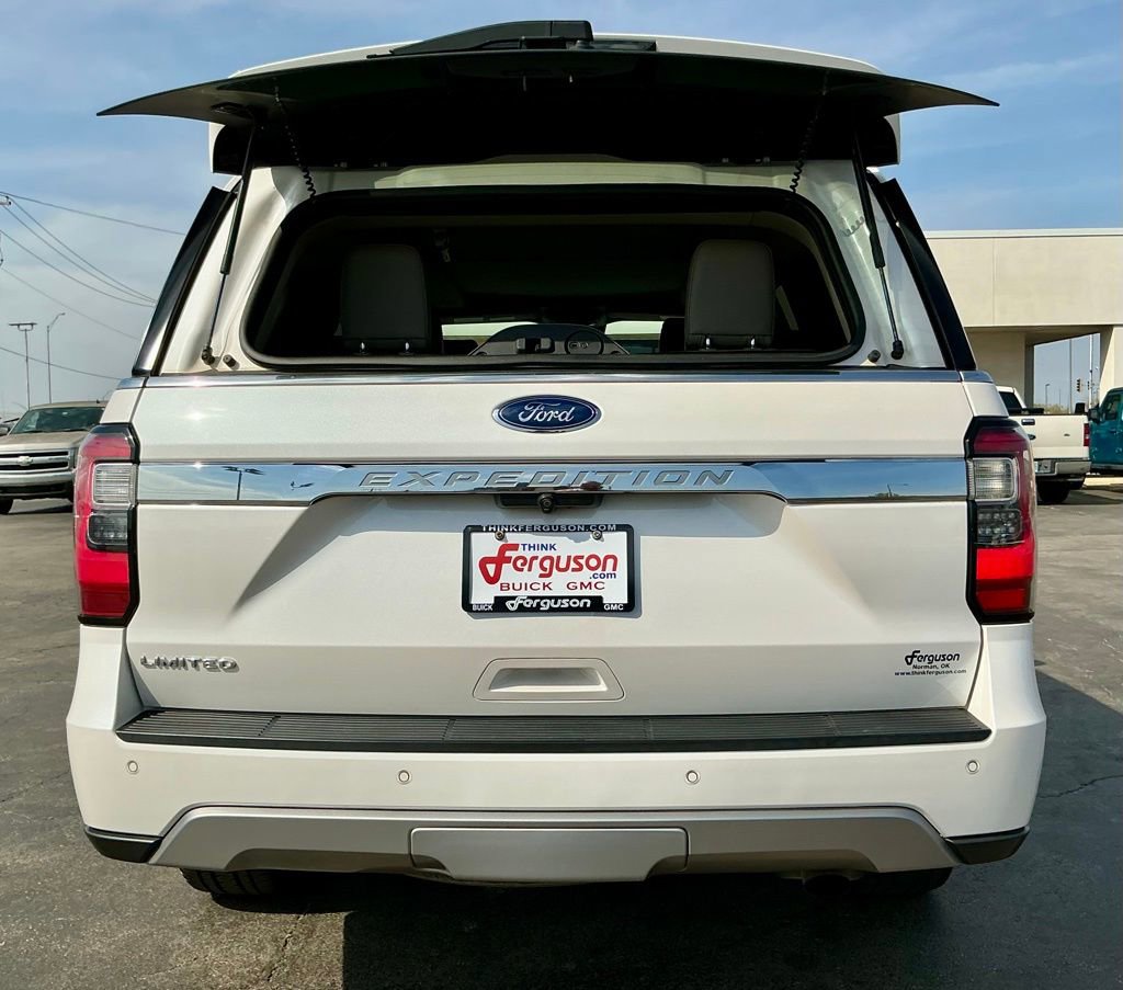Used 2018 Ford Expedition Limited w/ Equipment Group 301A image 18
