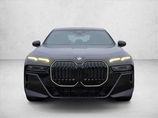 New 2026 BMW 740i xDrive w/ Premium Package image 6