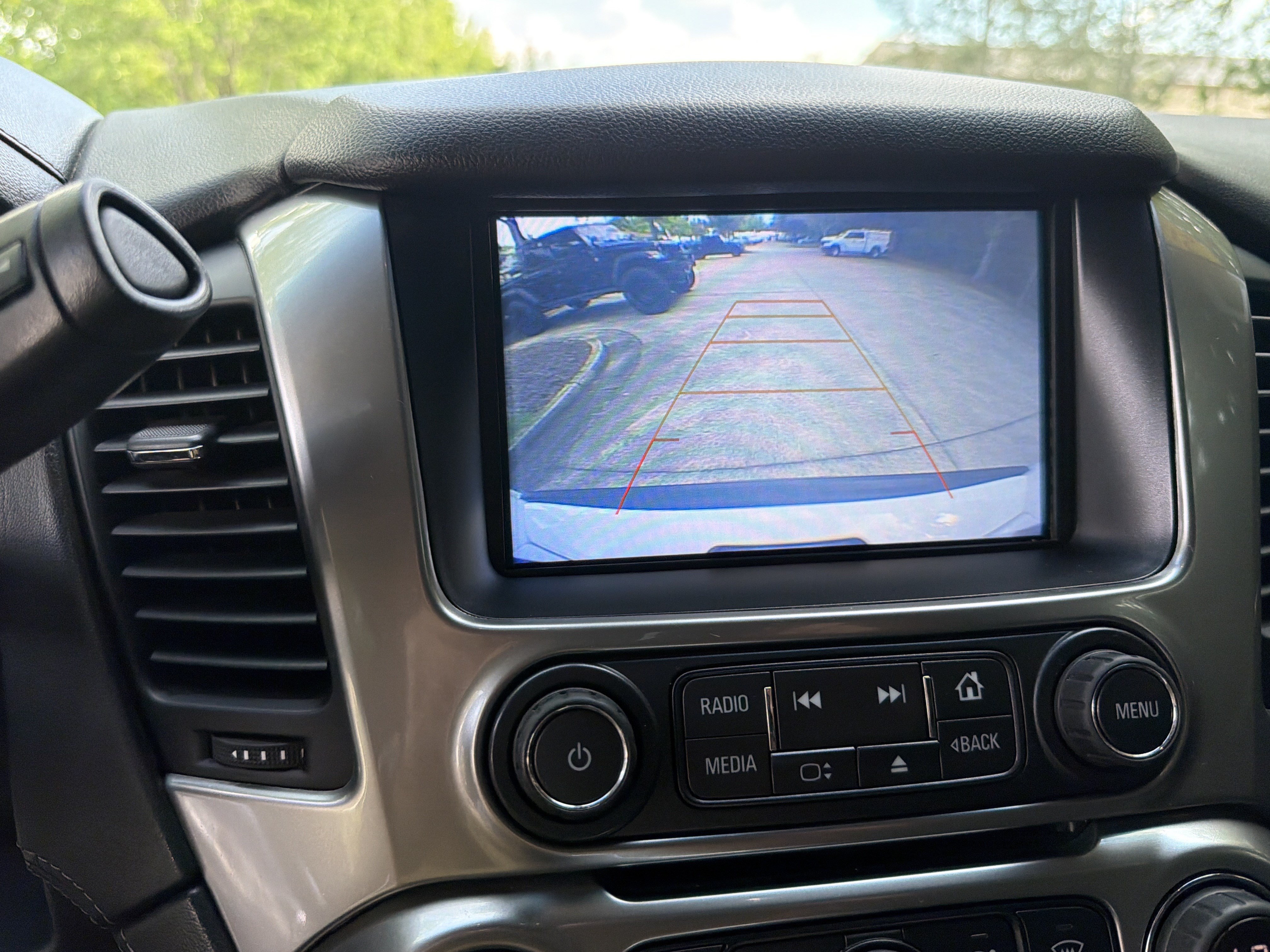 Used 2019 Chevrolet Tahoe LS AWD/4WD image 29