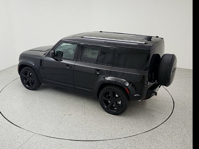 New 2026 Land Rover Defender 110 X-Dynamic SE AWD/4WD image 35