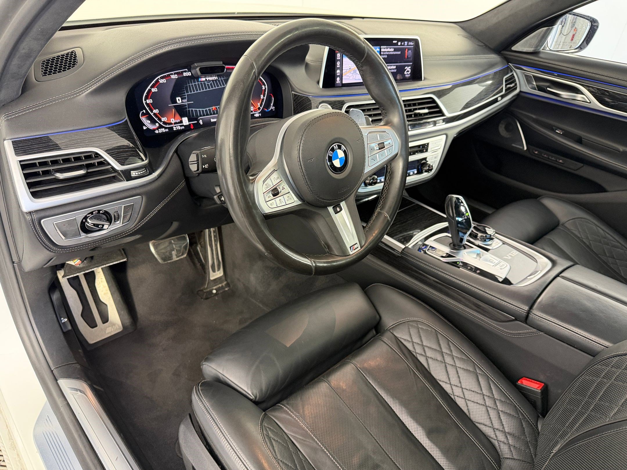 Used 2020 BMW M760i xDrive w/ Luxury Rear Seating Package image 4