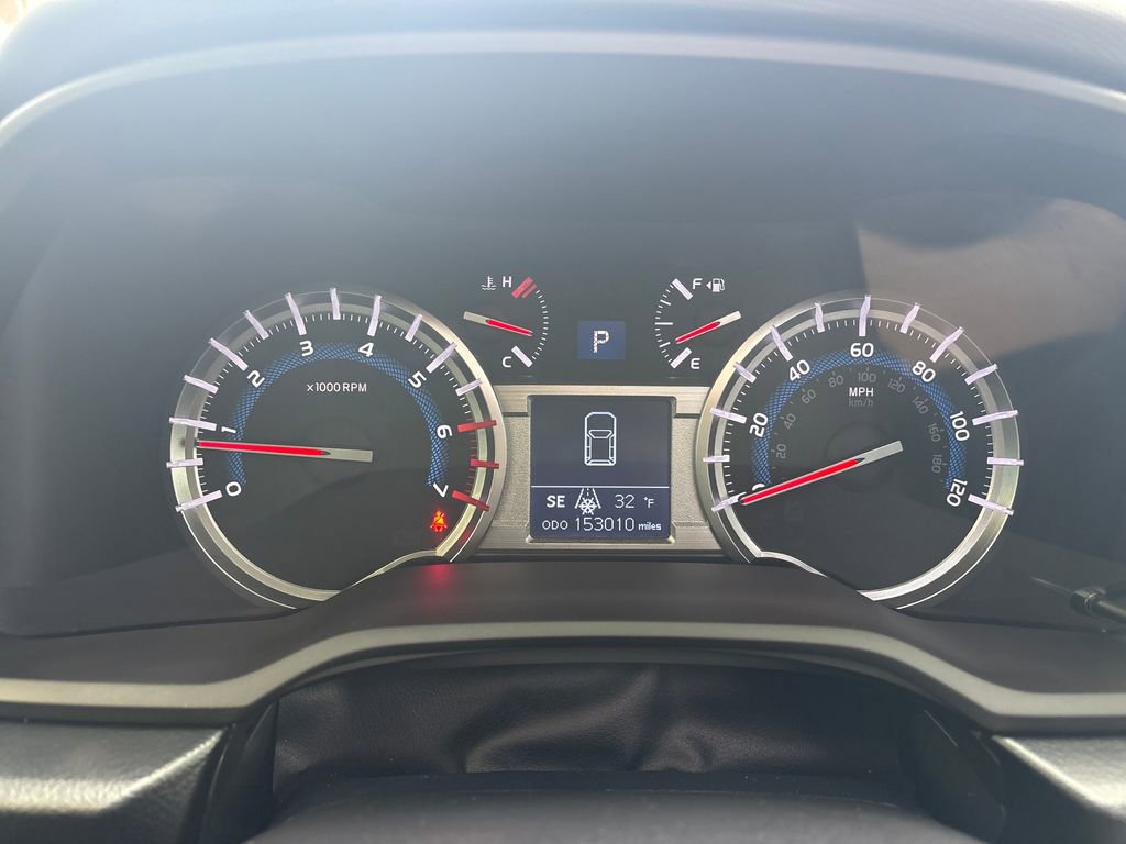 Used 2017 Toyota 4Runner Limited image 13