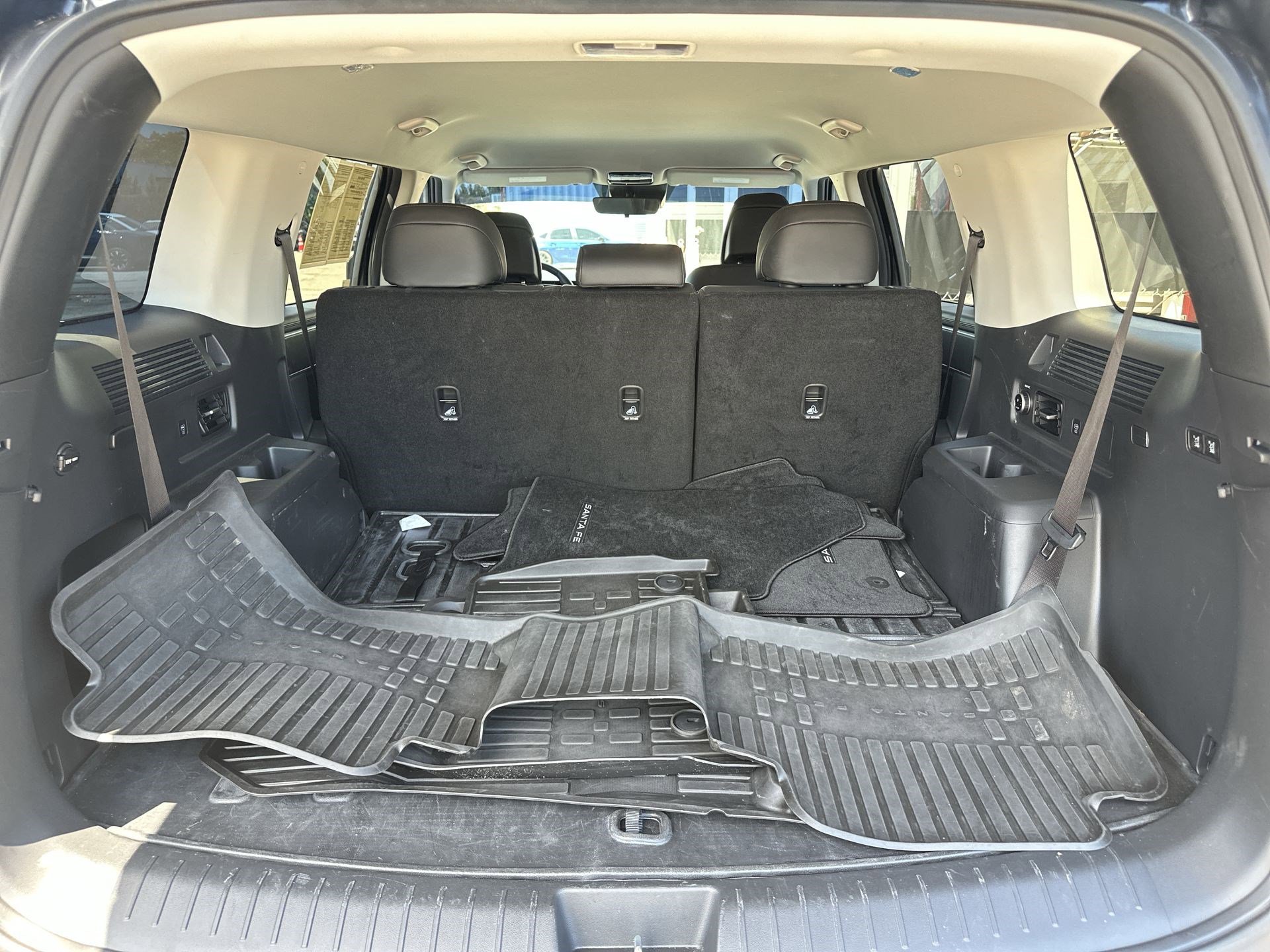 Used 2026 Hyundai Santa Fe SEL FWD image 19