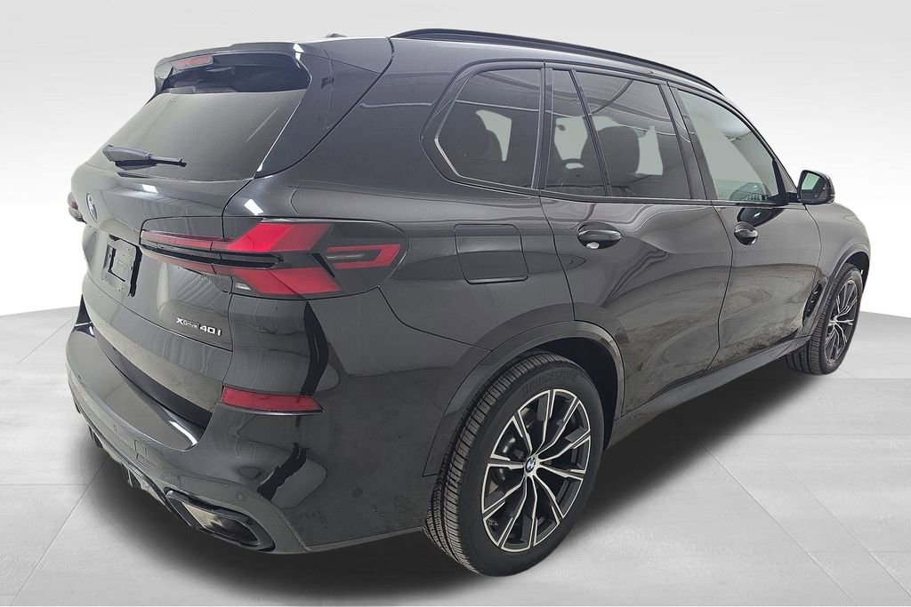 Certified 2025 BMW X5 xDrive40i w/ M Sport Package image 9