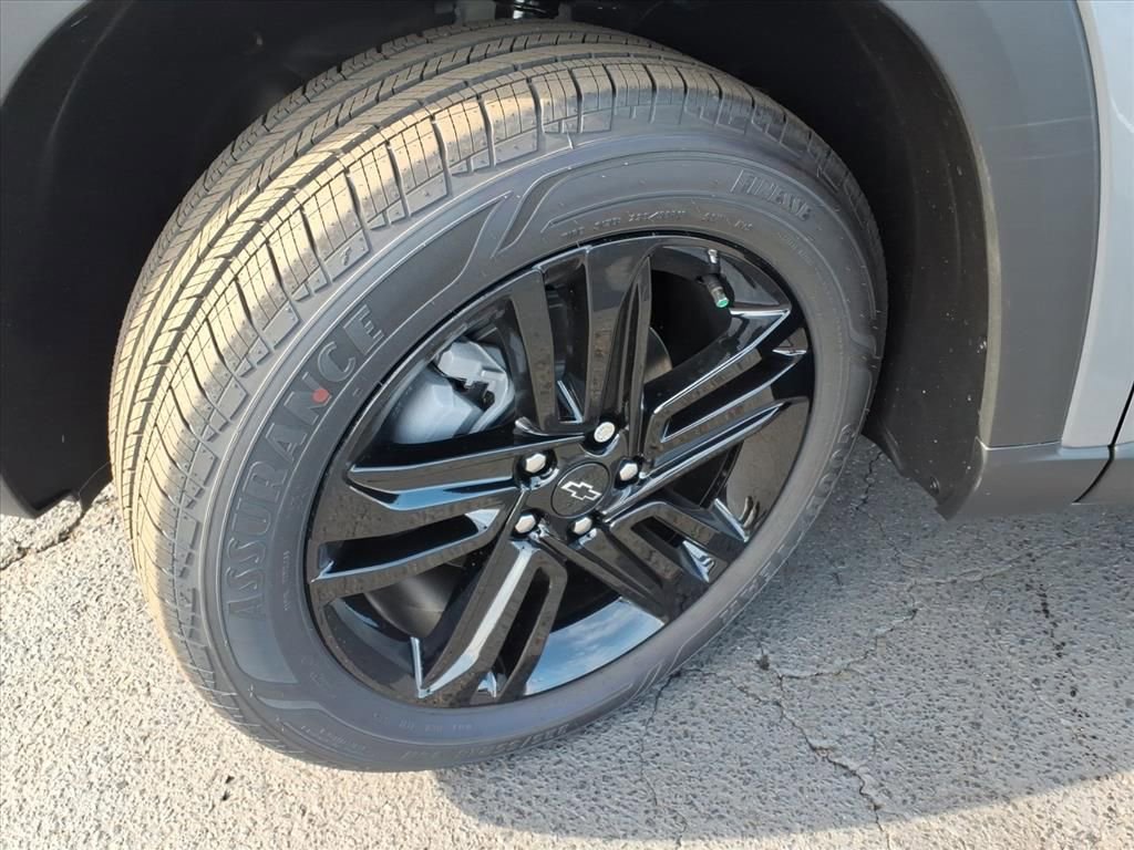 New 2026 Chevrolet Trax ACTIV w/ Driver Confidence Package image 16