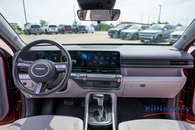 Used 2025 Hyundai Kona SEL FWD image 13
