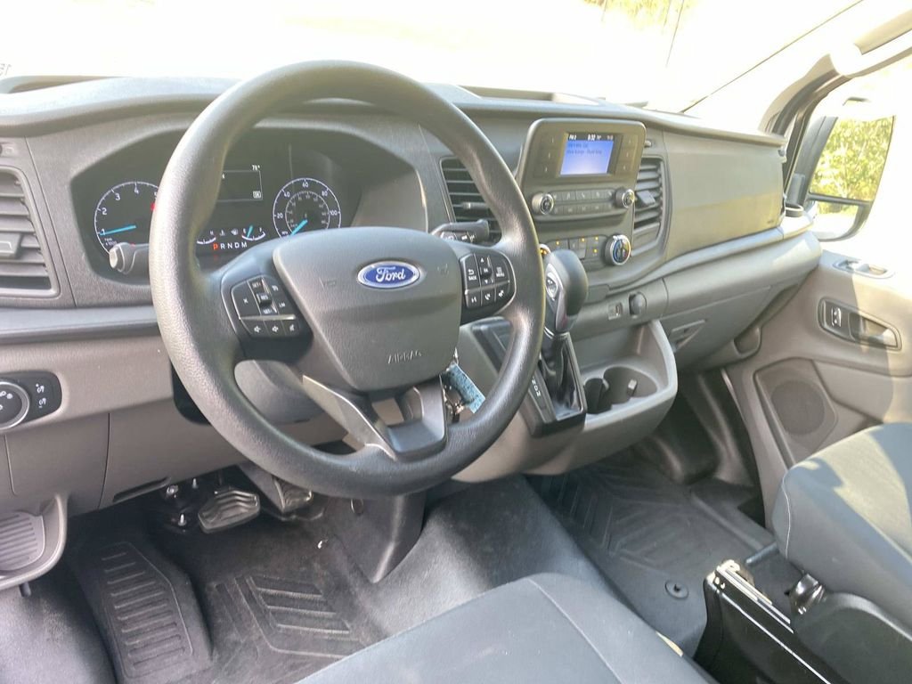 Used 2025 Ford Transit 250 Low Roof w/ Exterior Upgrade Package RWD image 15