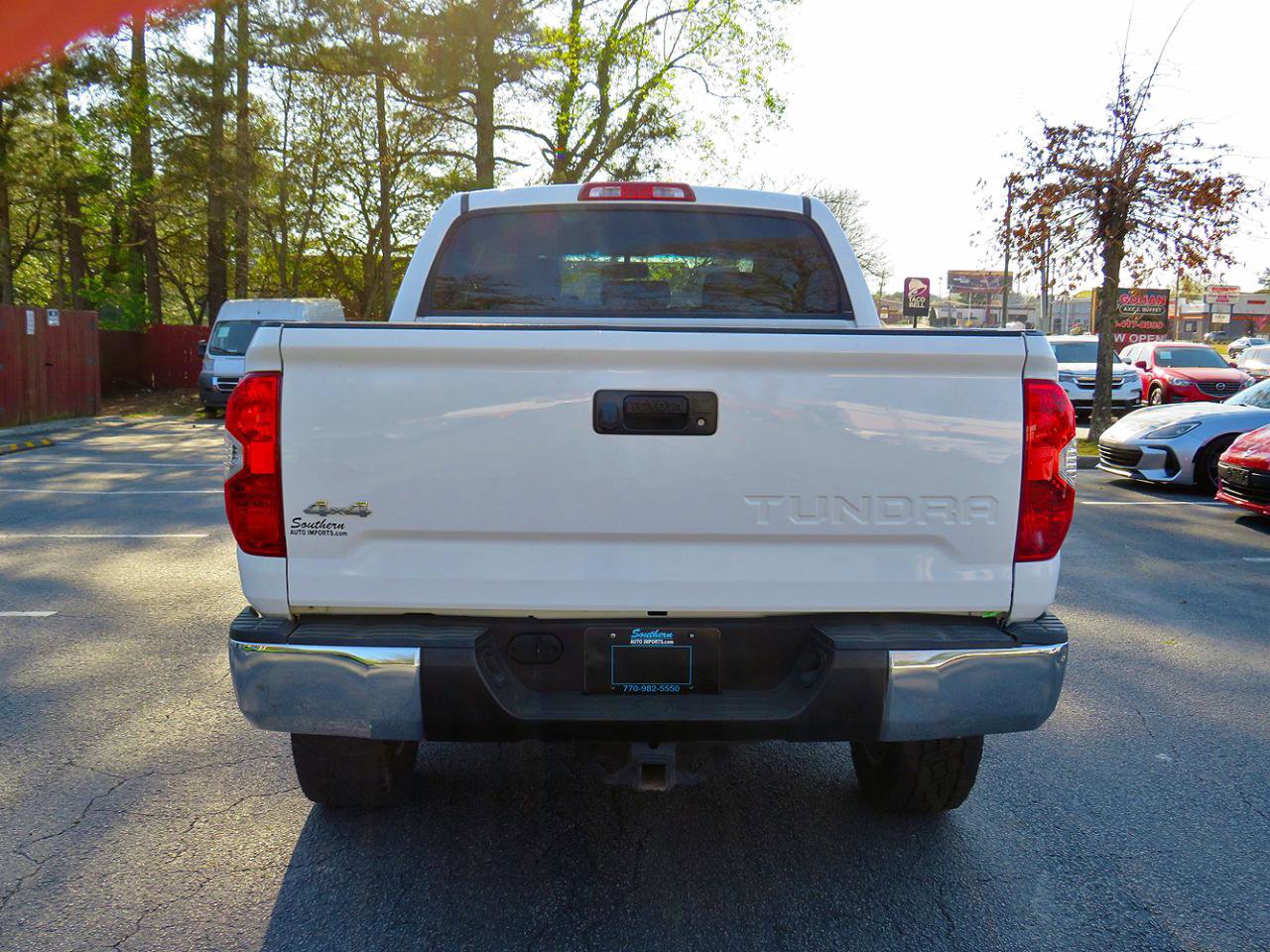 Used 2014 Toyota Tundra SR5 w/ SR5 Upgrade Package image 8