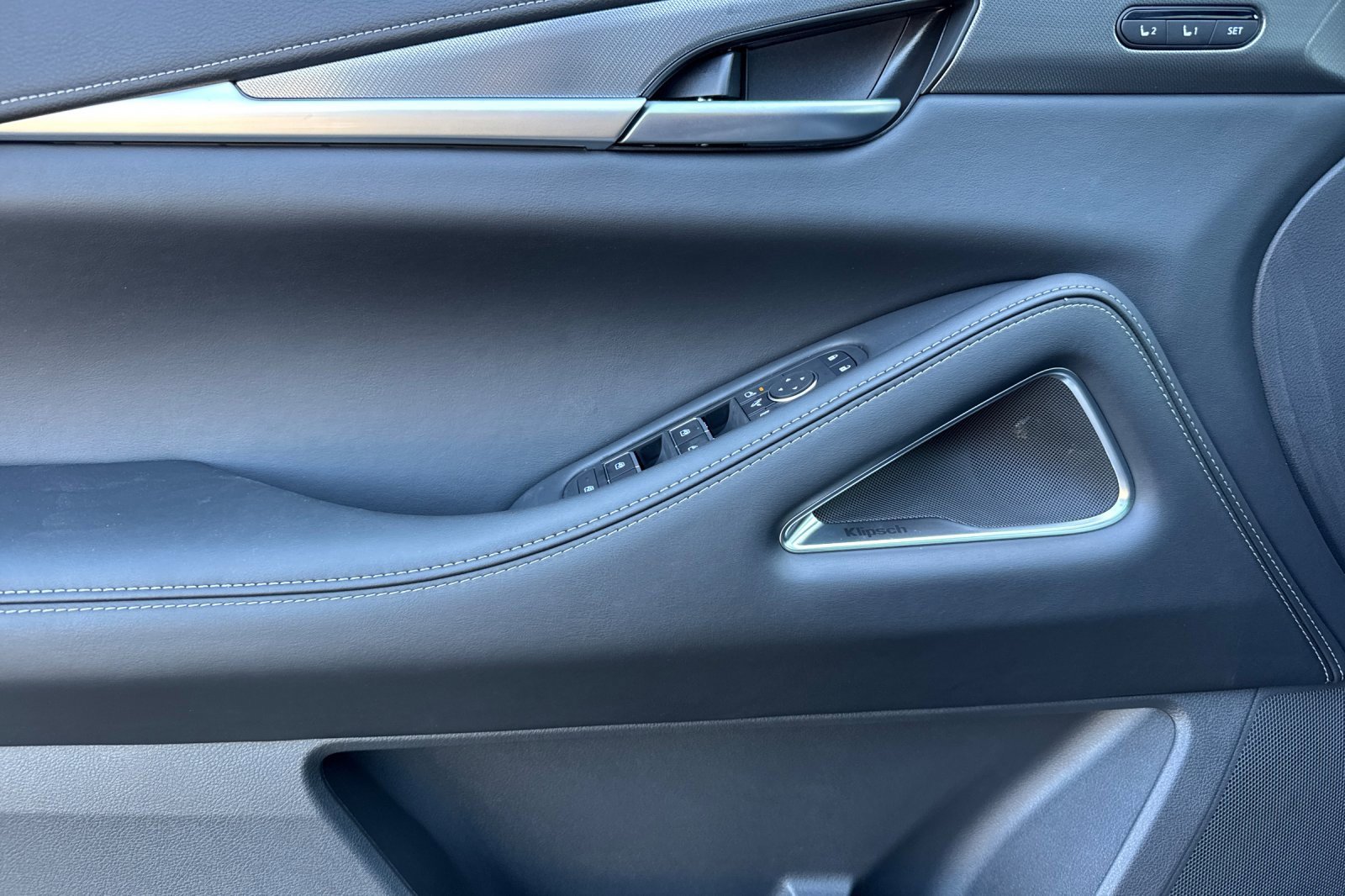 New 2026 INFINITI QX60 Luxe w/ Cargo Package image 10