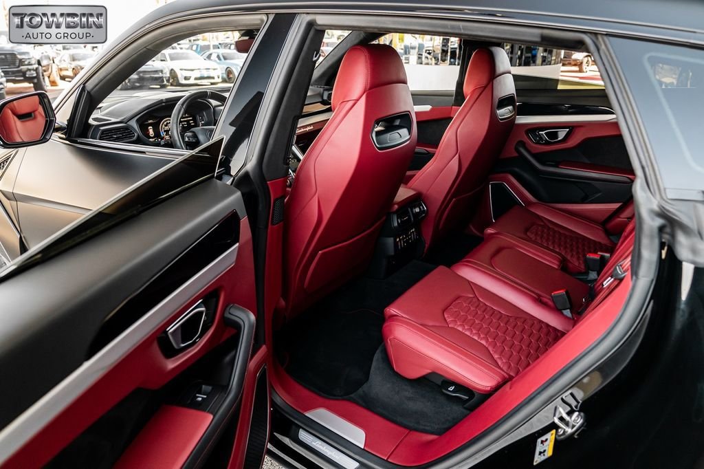 Used 2020 Lamborghini Urus AWD/4WD image 17