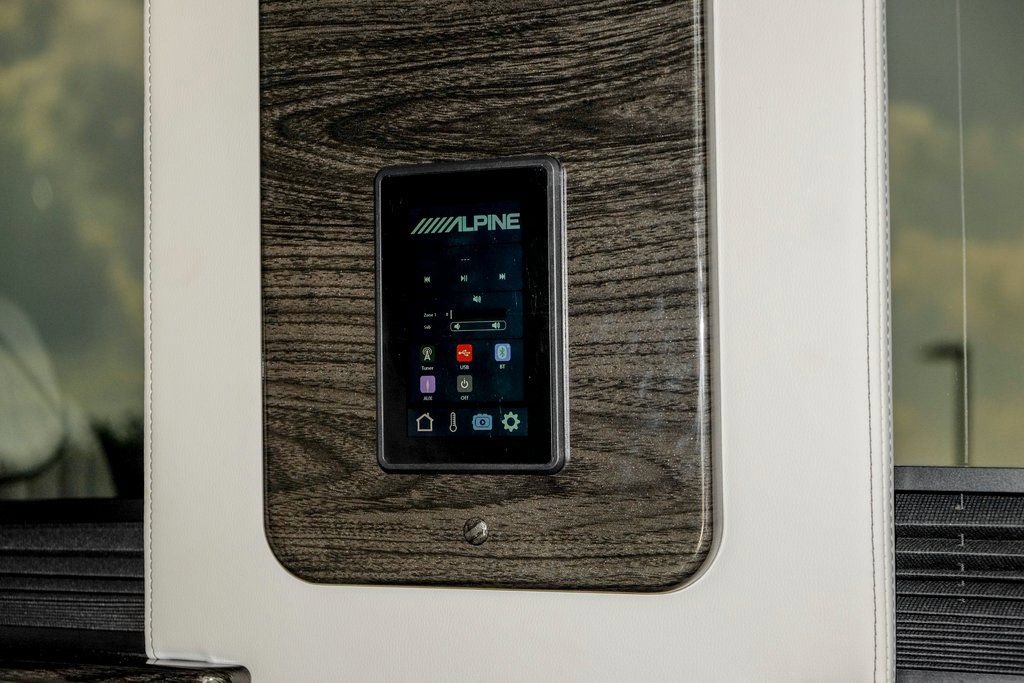 New 2024 Mercedes-Benz Sprinter 3500 image 40