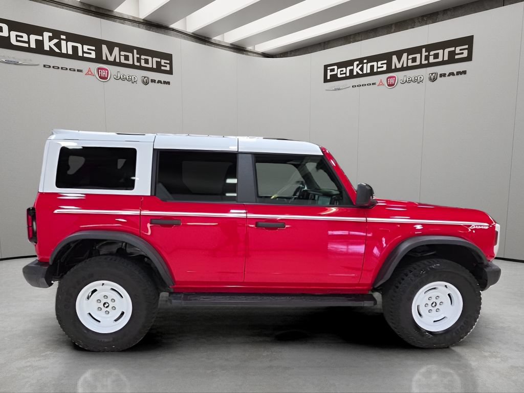 Used 2024 Ford Bronco Heritage Edition AWD/4WD image 6