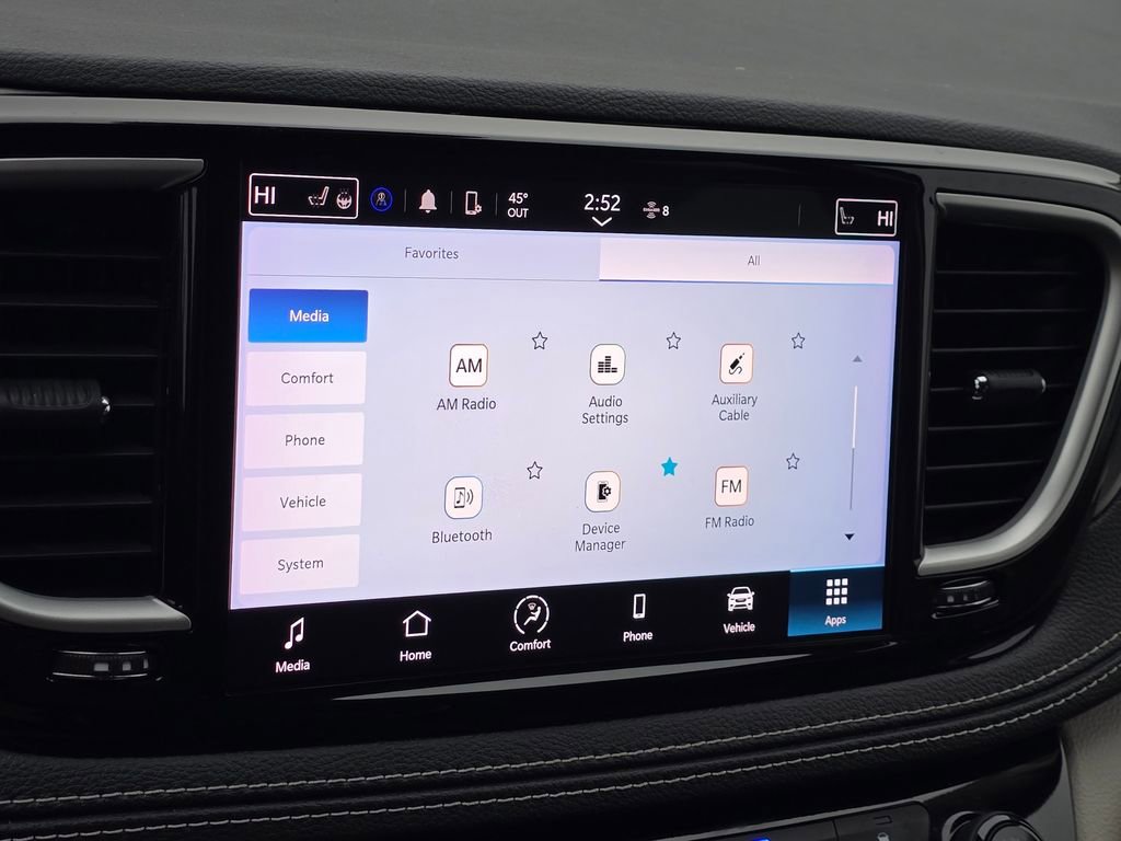 Used 2022 Chrysler Pacifica Touring-L image 37