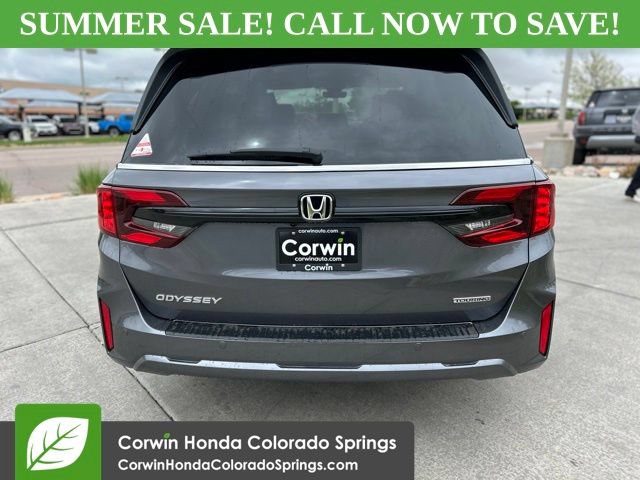 New 2026 Honda Odyssey Touring image 7