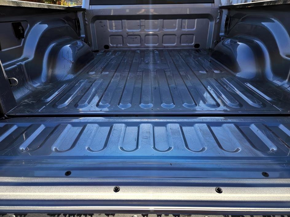 Used 2024 RAM 2500 Laramie image 14