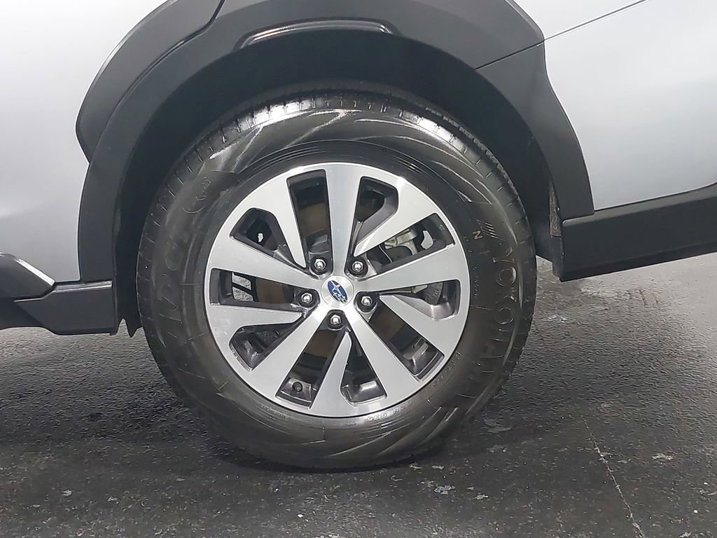 Used 2025 Subaru Outback Premium image 66