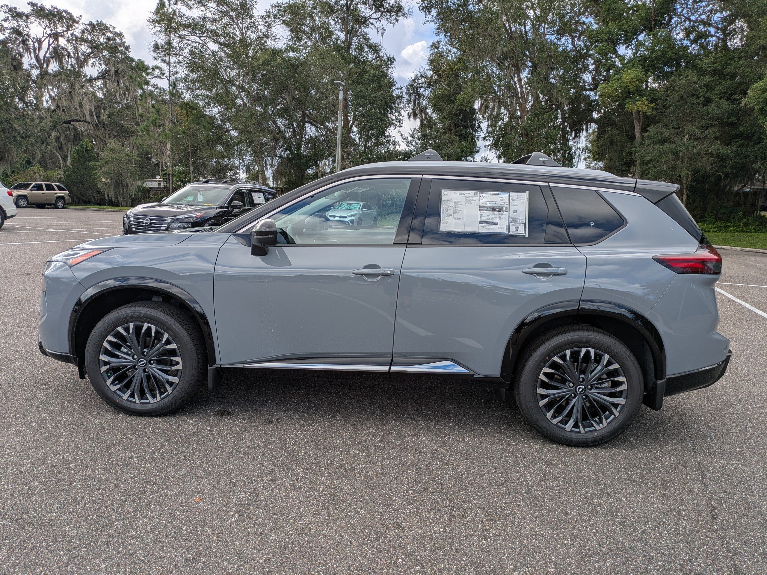 New 2026 Nissan Rogue Platinum AWD/4WD image 7