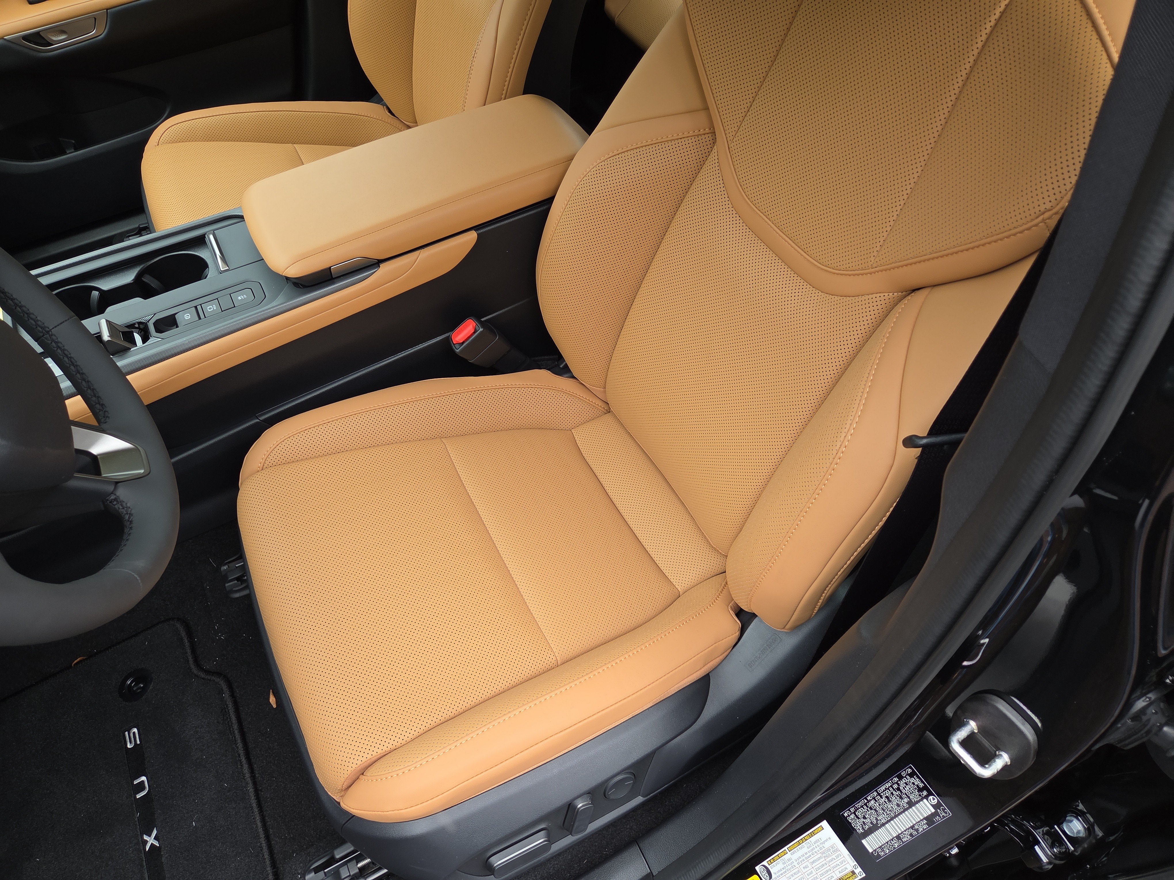New 2026 Lexus ES 500e w/ Convenience Package AWD/4WD image 6