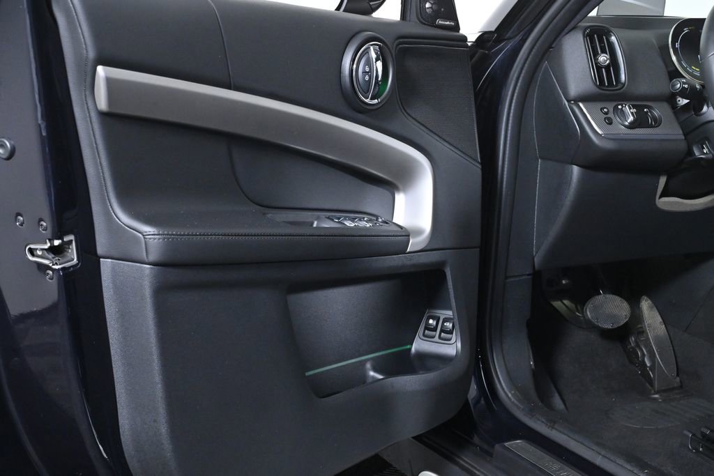 Certified 2022 MINI Cooper Countryman SE w/ Convenience Package image 28