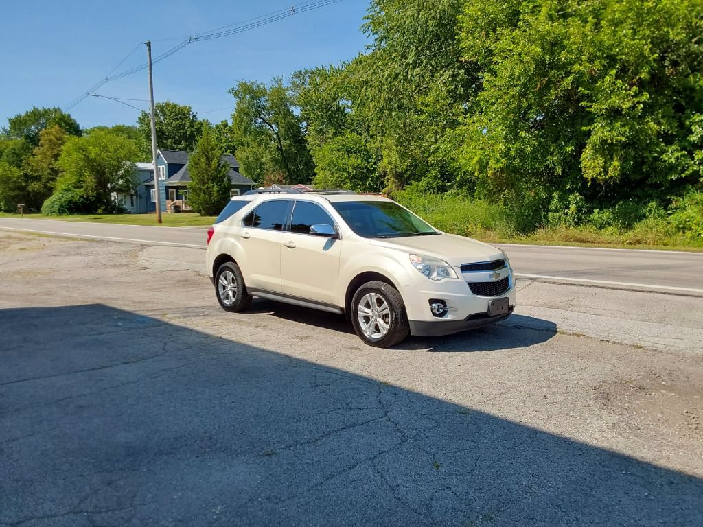 Used 2012 Chevrolet Equinox LT FWD image 2