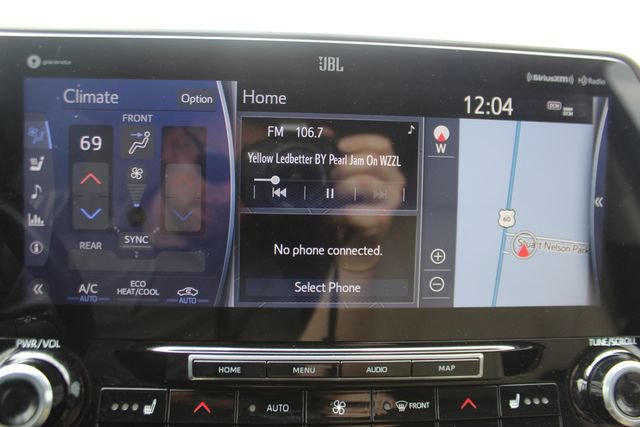 Used 2020 Toyota Highlander Limited image 19