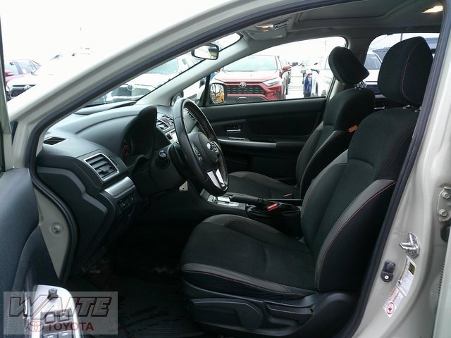 Used 2016 Subaru Crosstrek 2.0i Premium w/ Moonroof Package image 19