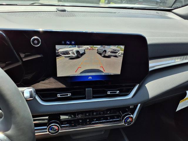 New 2027 Chevrolet Equinox LT w/ Convenience Package II FWD image 9