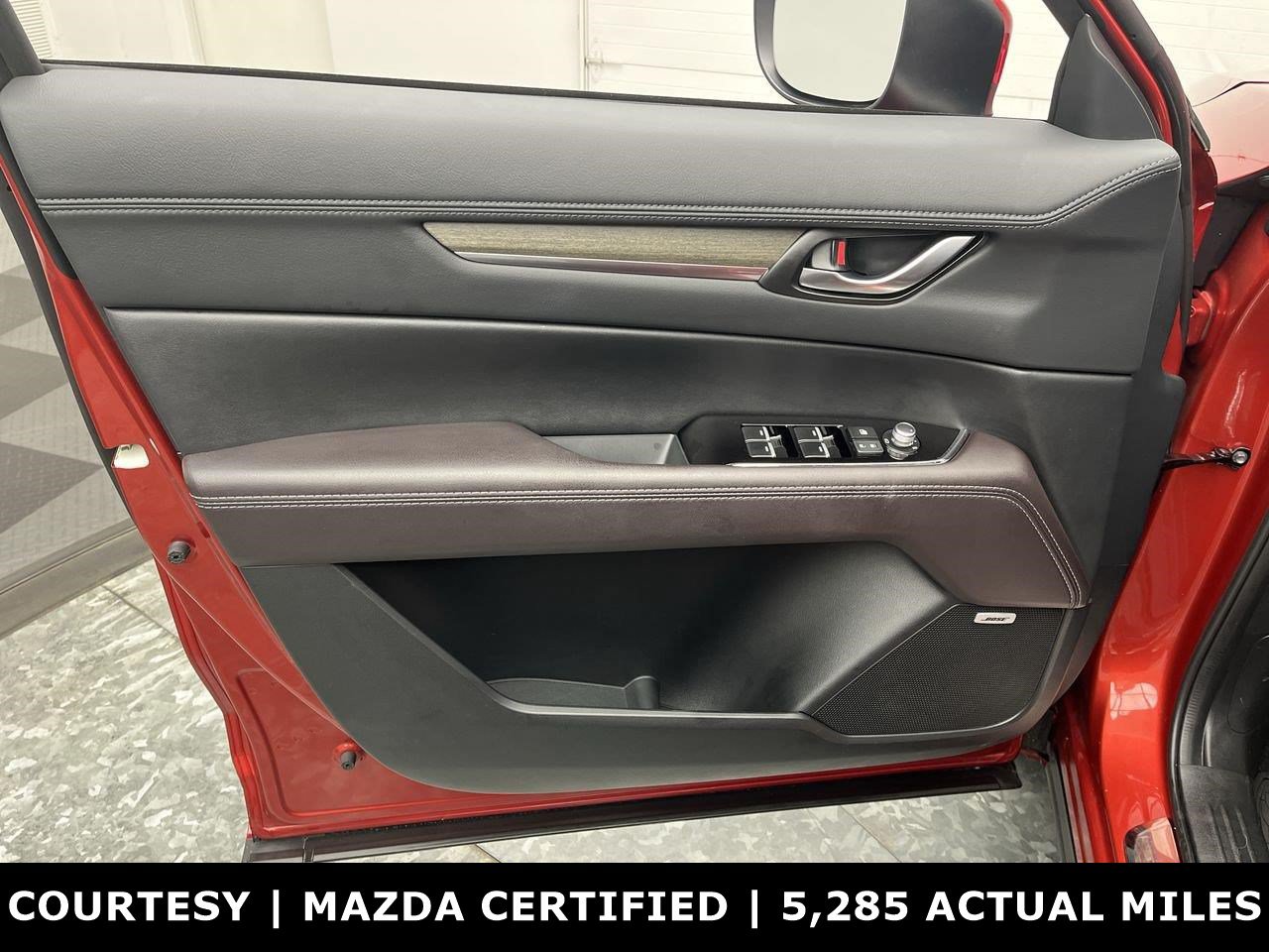 Certified 2025 MAZDA CX-5 Signature AWD/4WD image 9