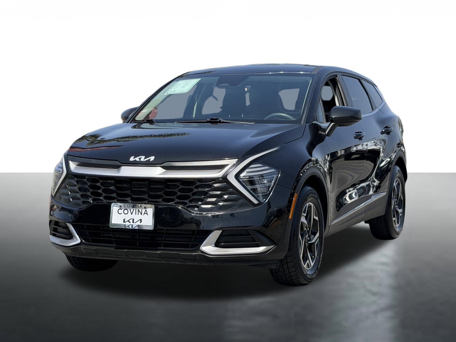 Certified 2024 Kia Sportage LX FWD image 4