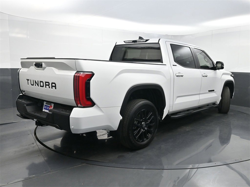 Used 2025 Toyota Tundra Limited image 27