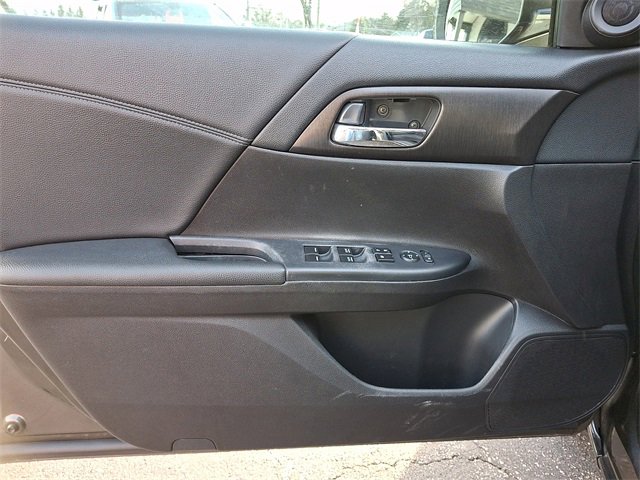 Used 2014 Honda Accord EX image 12