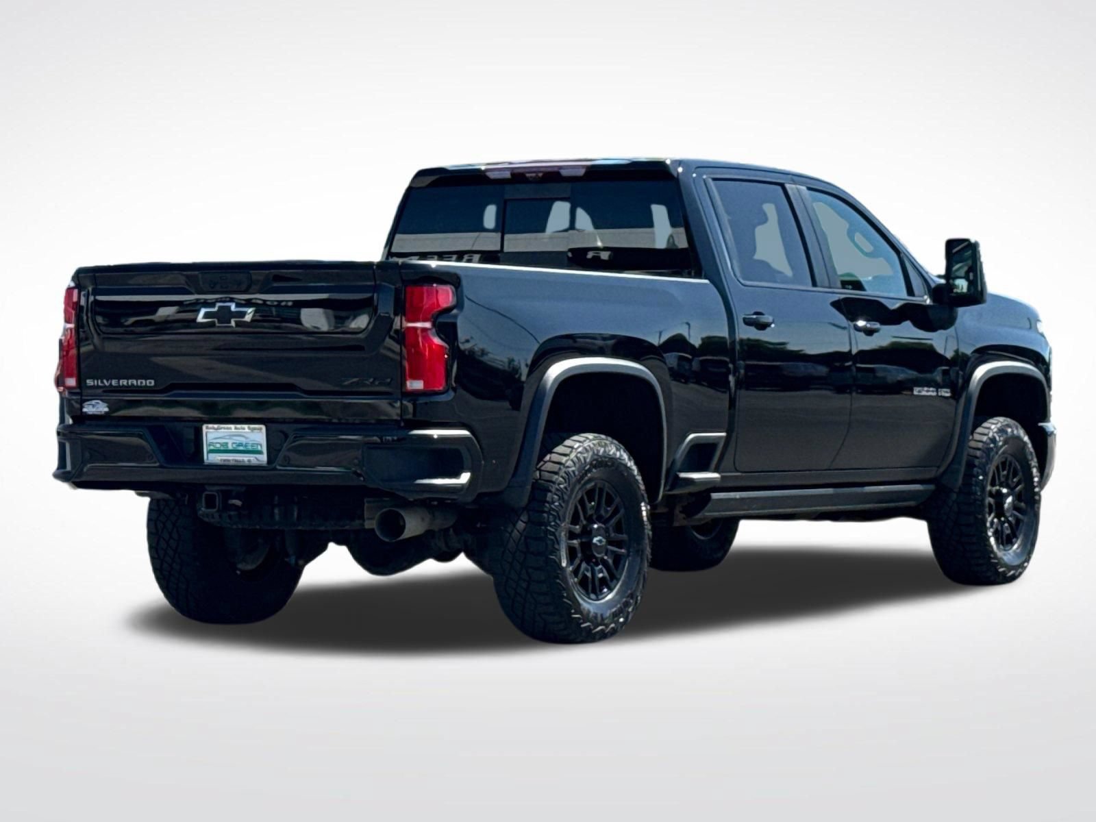 Used 2025 Chevrolet Silverado 2500 ZR2 w/ Technology Package AWD/4WD image 3