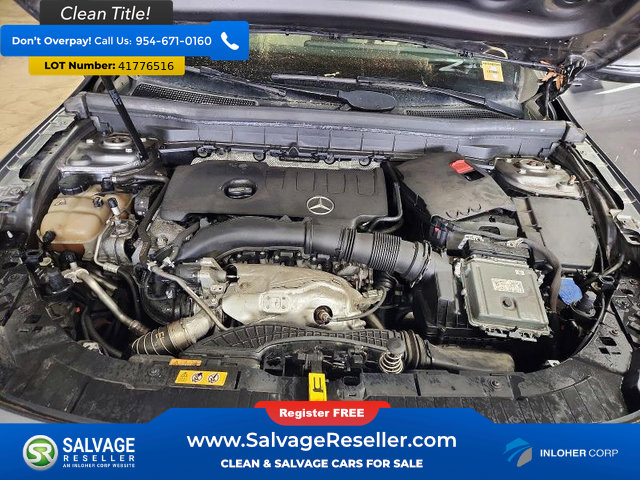 Used 2021 Mercedes-Benz GLB 250 4MATIC w/ Premium Package image 16