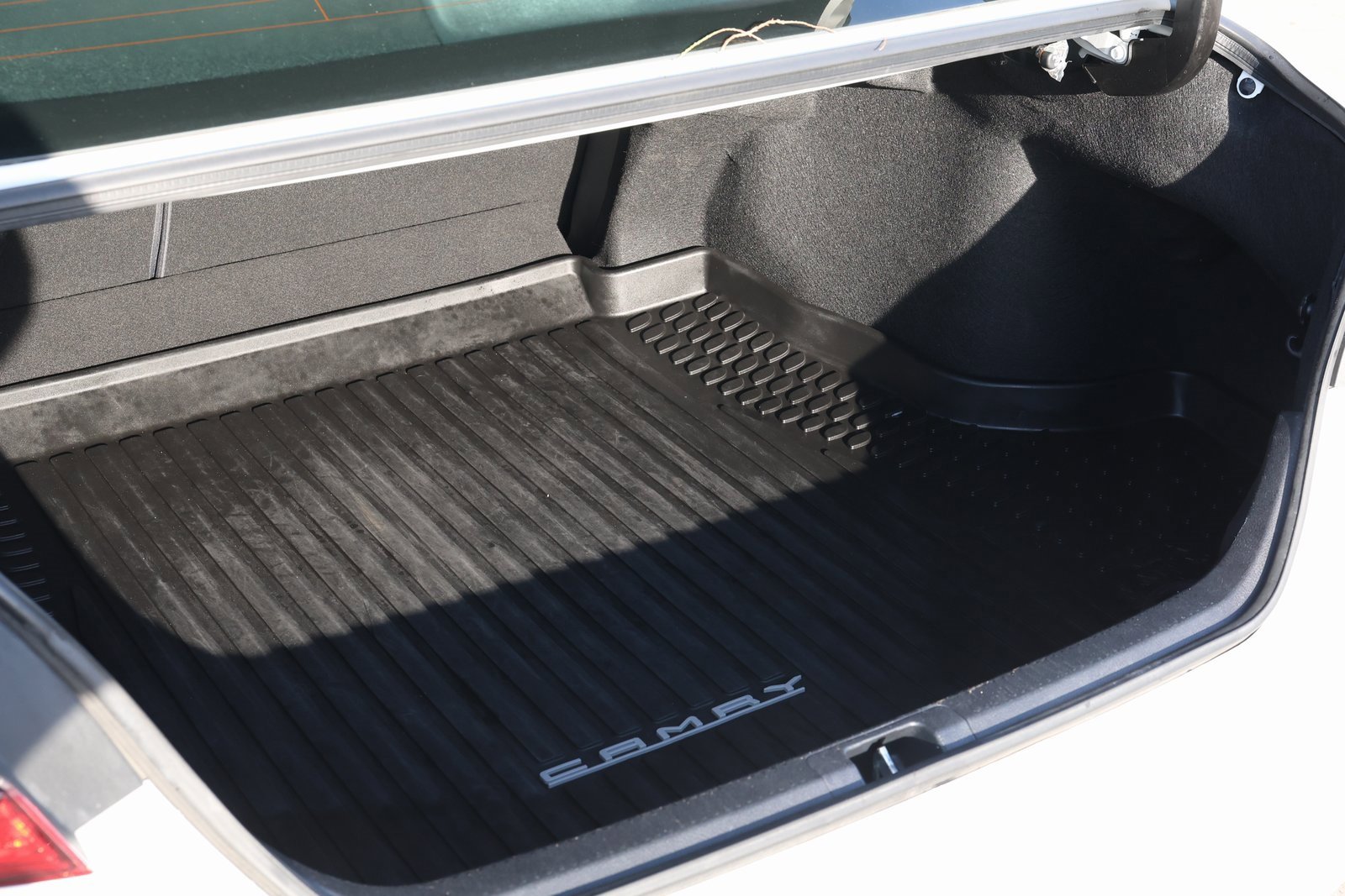 Used 2021 Toyota Camry SE image 32