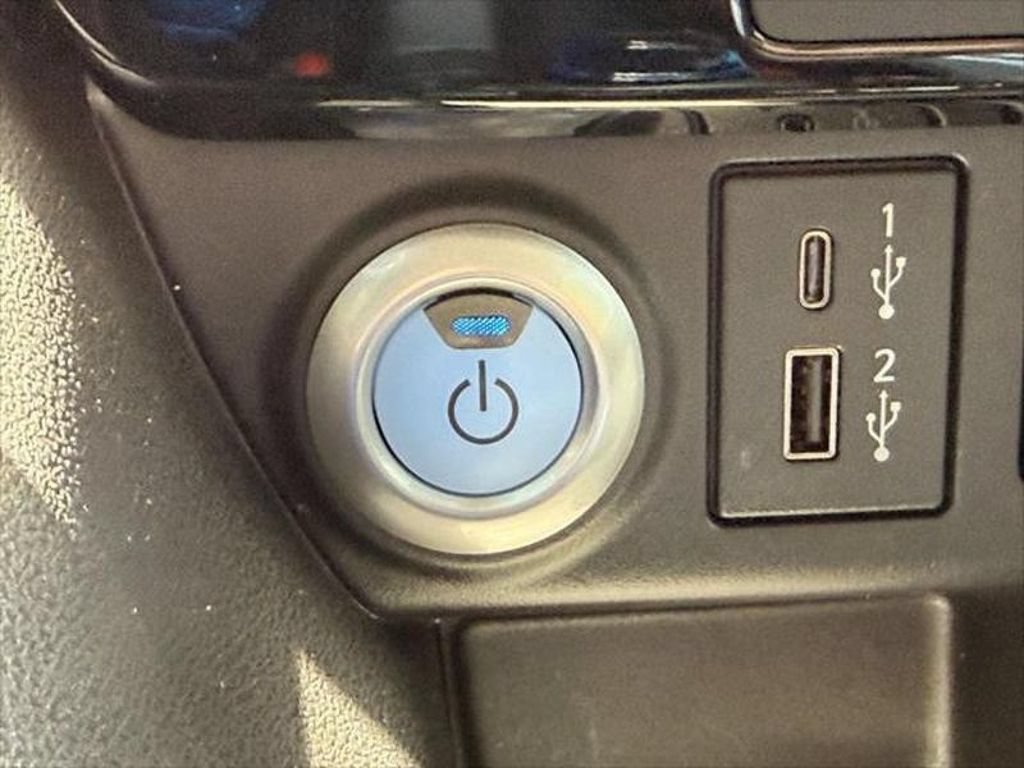 Used 2023 Nissan Leaf SV Plus FWD image 32