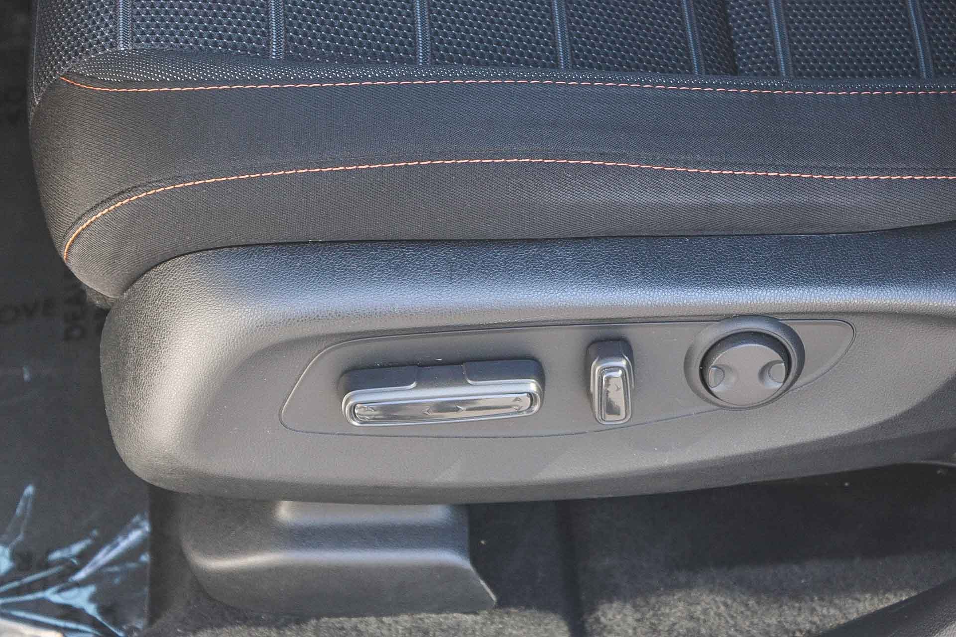 Certified 2025 Honda CR-V Sport image 22