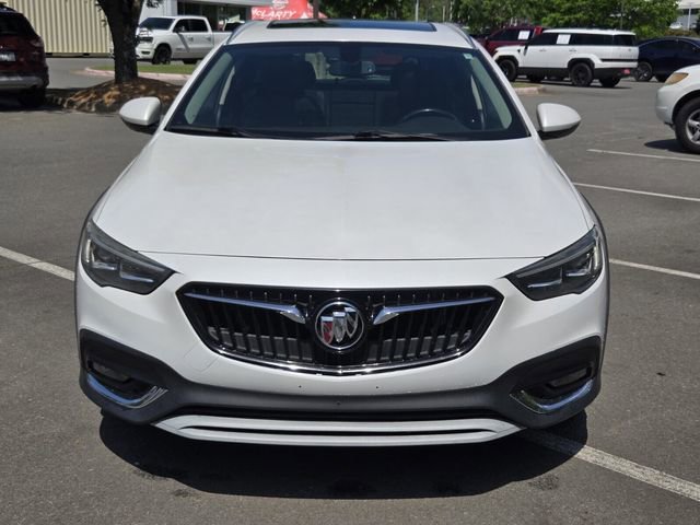Used 2019 Buick Regal Essence w/ Driver Confidence Package I image 8