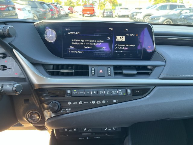 Used 2019 Lexus ES 350 w/ Premium Package FWD image 21