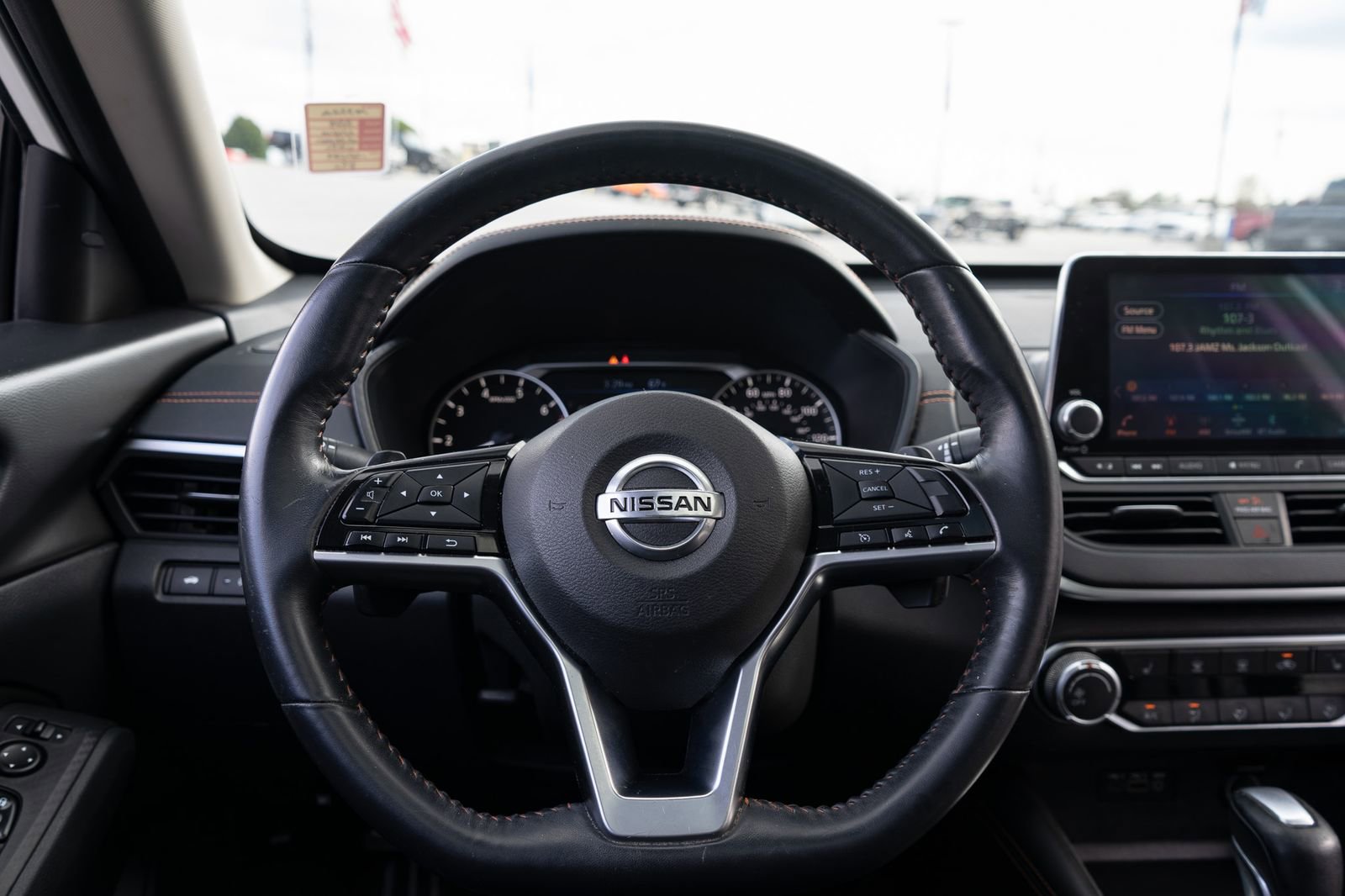 Used 2019 Nissan Altima 2.5 SR w/ SR Premium Package image 28