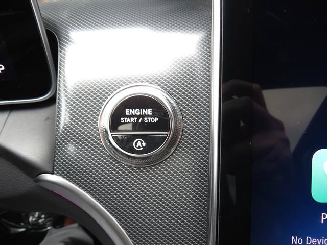 Used 2026 Mercedes-Benz GLC 300 4MATIC image 14