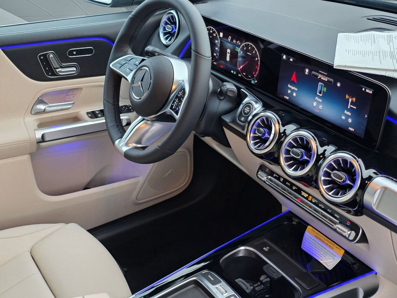 New 2026 Mercedes-Benz GLB 250 4MATIC image 4