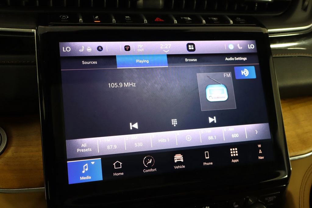 Used 2024 Jeep Grand Cherokee L Summit AWD/4WD image 33