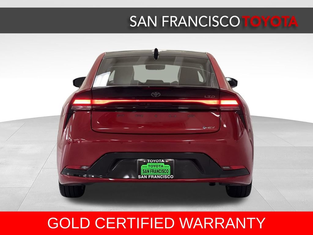 Used 2024 Toyota Prius Limited w/ Limited Premium Package FWD image 4