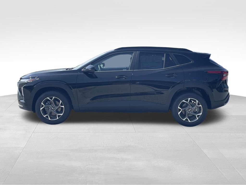 New 2026 Chevrolet Trax LT w/ LT Convenience Package FWD image 6