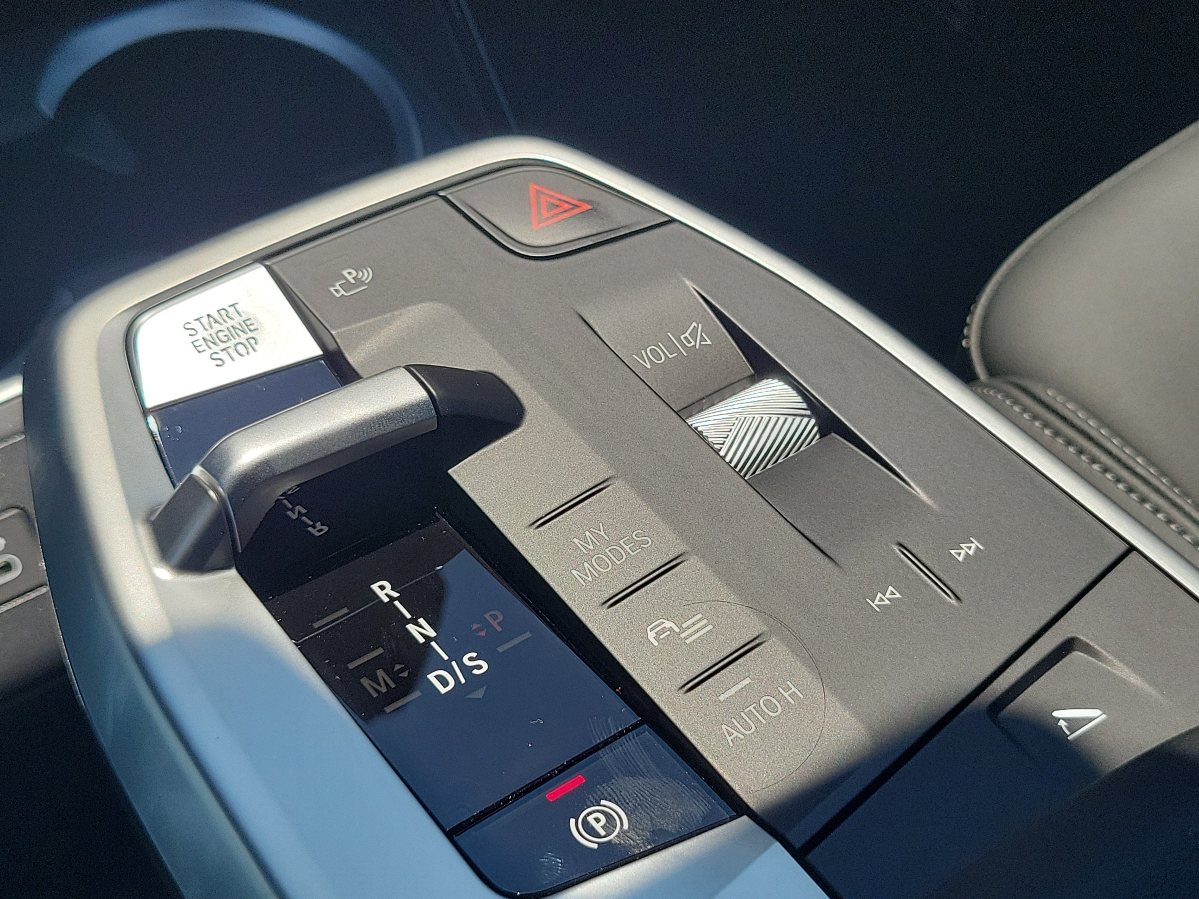 New 2026 BMW X1 M35i w/ Technology Package AWD/4WD image 18