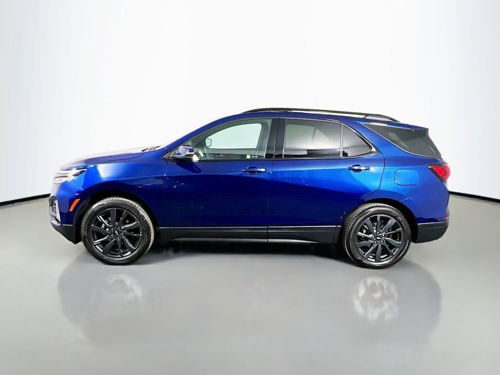 Used 2023 Chevrolet Equinox RS w/ RS Leather Package image 8