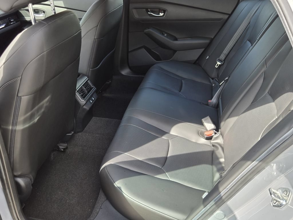 Certified 2025 Honda Accord EX-L image 11
