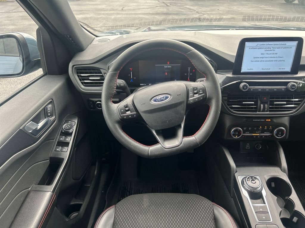Used 2025 Ford Escape ST-Line Select AWD/4WD image 16